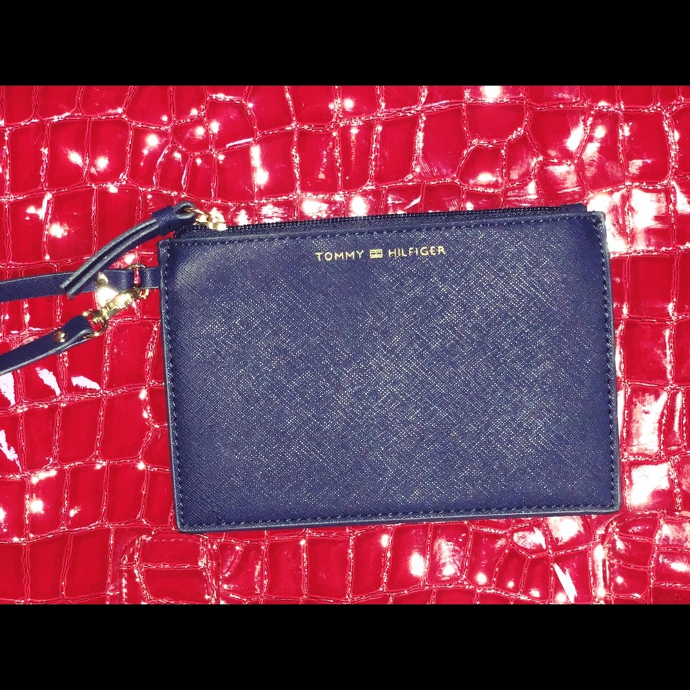 SOLD - Picture 1 of 3